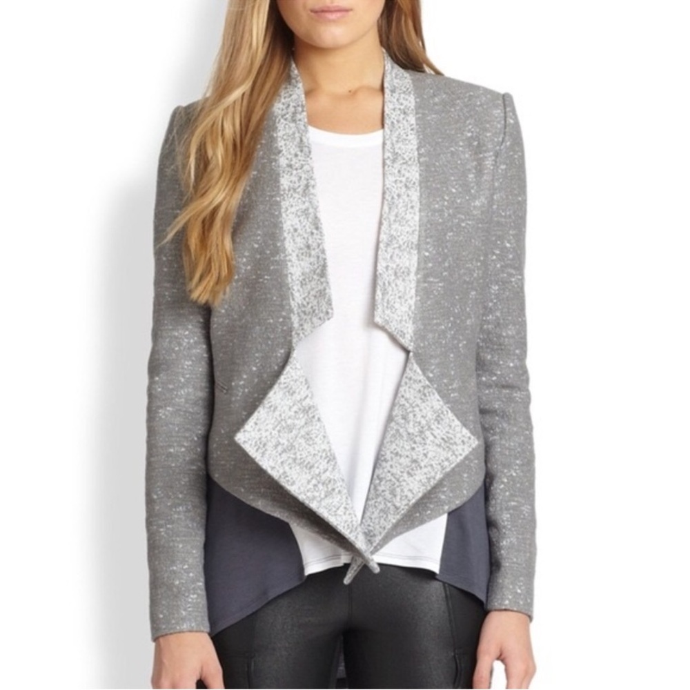 BCBGMaxAzria Textured "Candice" Cropped Dove Grey Blazer size XXS